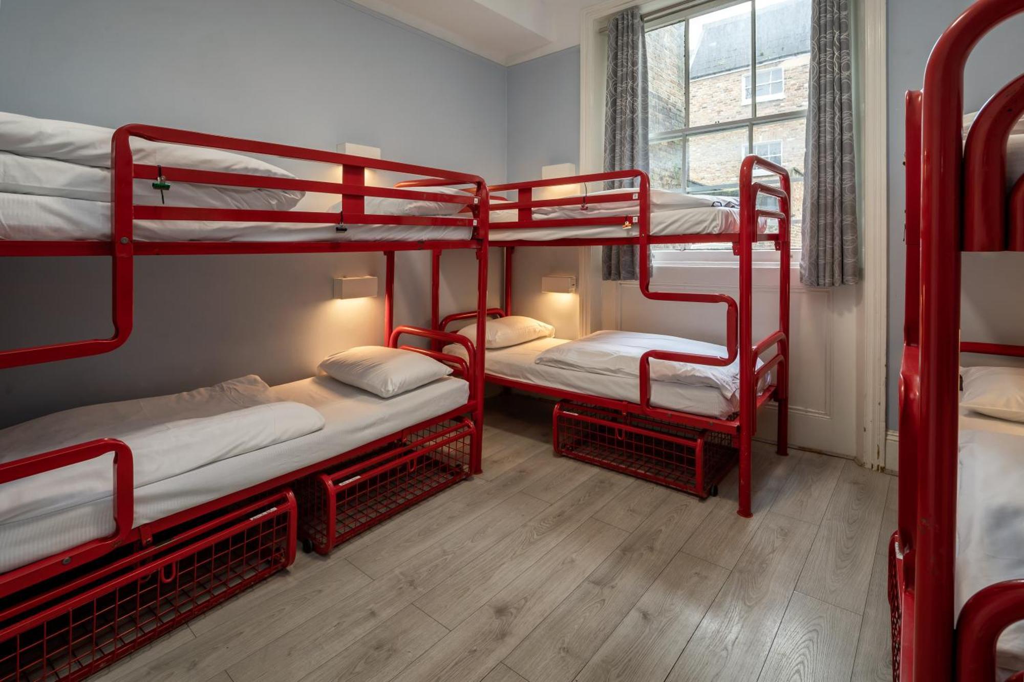 Astor Kensington Hostel London Eksteriør billede